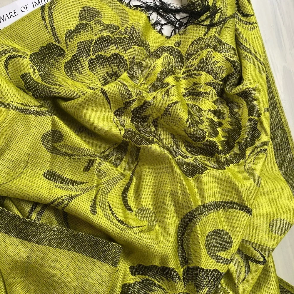VERY LARGE 100% cashmere shawl Gift from Jerusalem NWT
